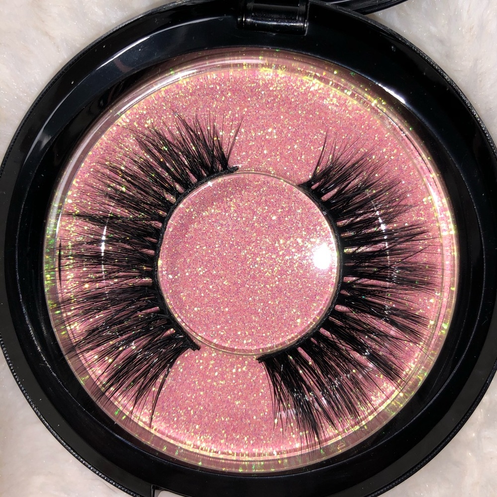 Brand new real mink lashes